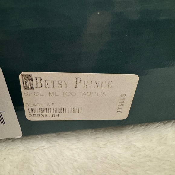 Me Too Tabitha Grey Bootie Size 8.5 - Picture 9 of 9